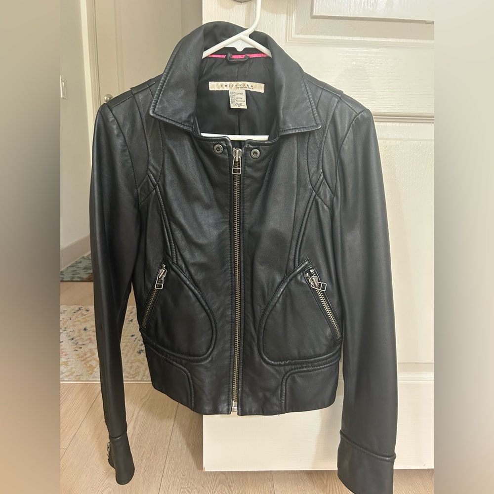 Black 100% Leather Jacket (M) - Picture 2 of 5
